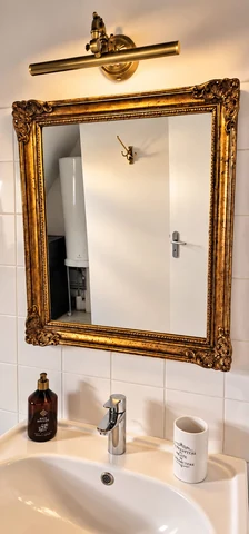 Miroir de la salle de bain — Gîte 4 personnes