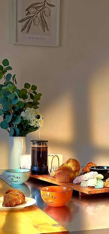 Petit-déjeuner au soleil — Gîte 4 personnes